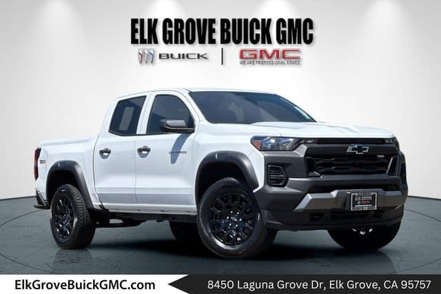 2025 Chevrolet Colorado Trail Boss — photo 1 of 57