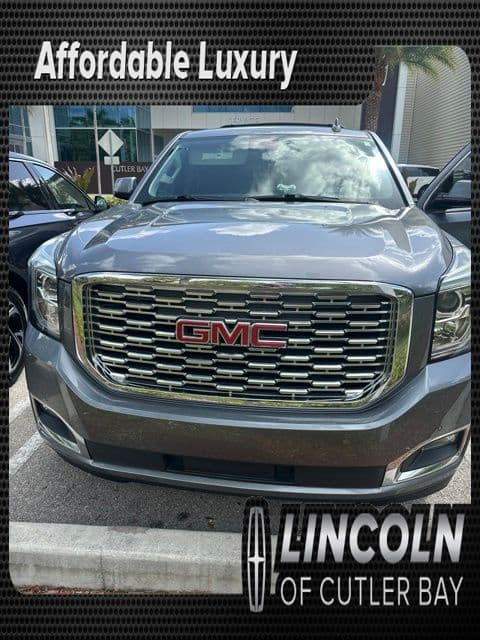 2020 GMC Yukon Denali — photo 1 of 4