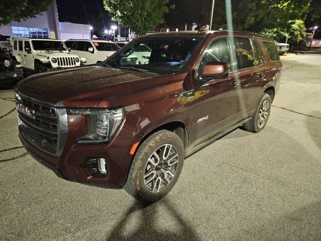 2023 GMC Yukon AT4 — photo 1 of 10