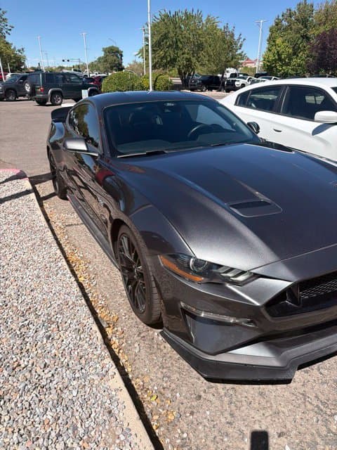 2019 Ford Mustang GT Premium — photo 1 of 16