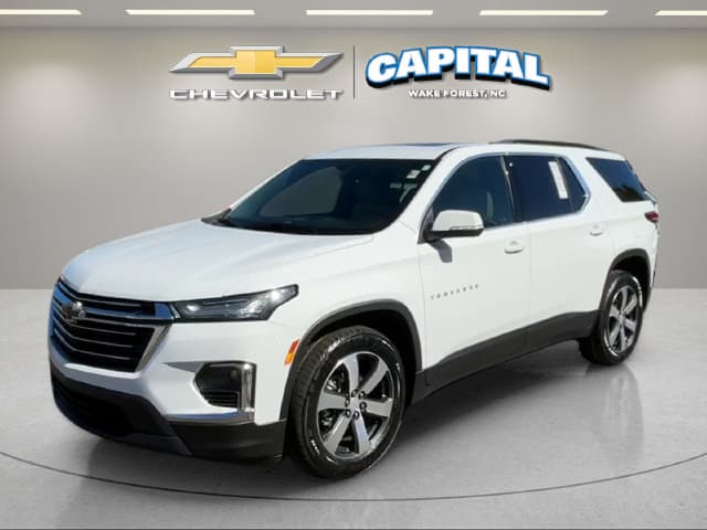 2023 Chevrolet Traverse LT Leather — photo 1 of 43