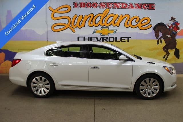 2016 Buick LaCrosse Leather — photo 1 of 21