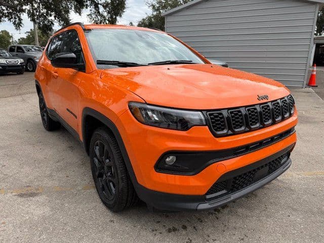 2026 Jeep Compass Latitude — photo 1 of 35