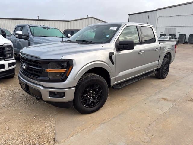 2025 Ford F-150 XLT — photo 1 of 21