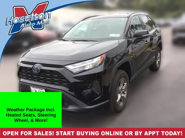 2024 Toyota RAV4 Base — photo 1 of 2