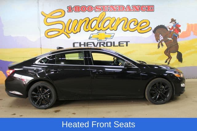 2024 Chevrolet Malibu LT — photo 1 of 25