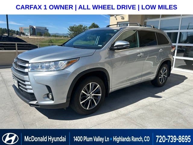2018 Toyota Highlander XLE — photo 1 of 4