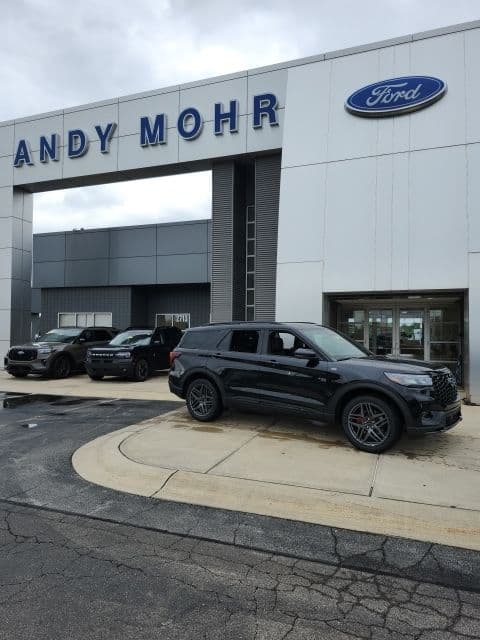 2026 Ford Explorer ST-Line — photo 1 of 50