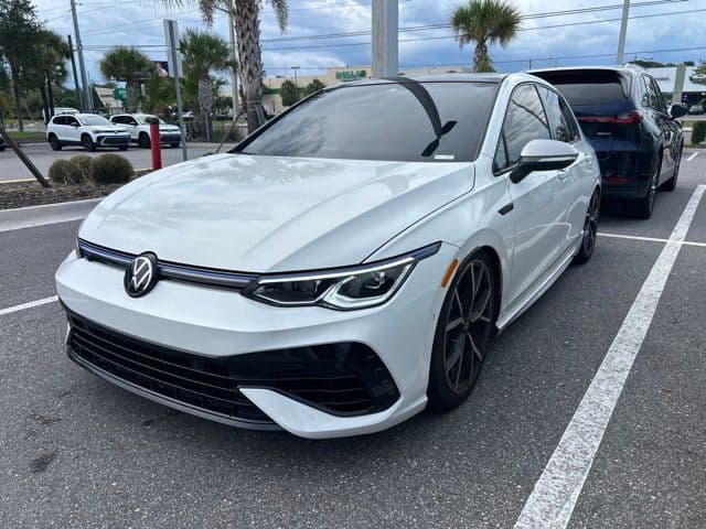 2024 Volkswagen Golf R 2.0T — photo 1 of 22