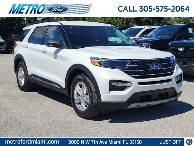 2023 Ford Explorer XLT — photo 1 of 33