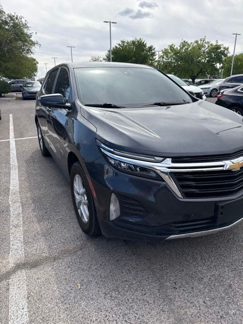 2023 Chevrolet Equinox LT — photo 1 of 17