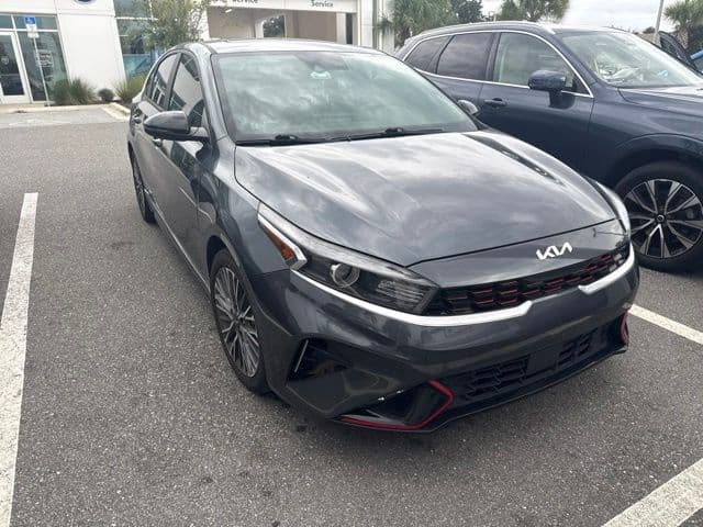 2023 Kia Forte GT-Line — photo 1 of 22