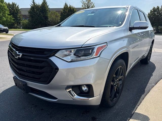 2019 Chevrolet Traverse Premier — photo 1 of 24