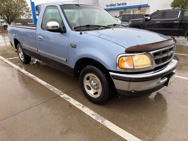 1997 Ford F-150 Base — photo 1 of 10