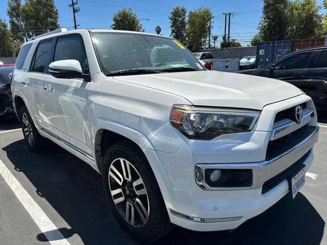 2015 Toyota 4Runner Limited — photo 1 of 2