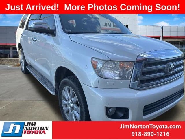 2015 Toyota Sequoia Platinum — photo 1 of 12