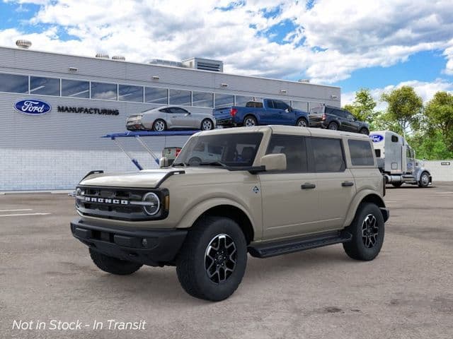 2026 Ford Bronco Outer Banks — photo 1 of 25