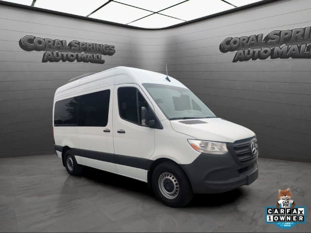 2024 Mercedes-Benz Sprinter Passenger Van Base — photo 1 of 33