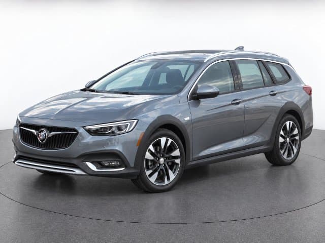 2020 Buick Regal TourX Essence — photo 1 of 43