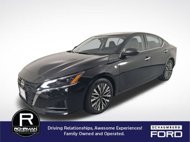 2024 Nissan Altima 2.5 SV — photo 1 of 36