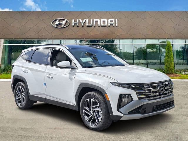2026 Hyundai Tucson Hybrid Limited — photo 1 of 18