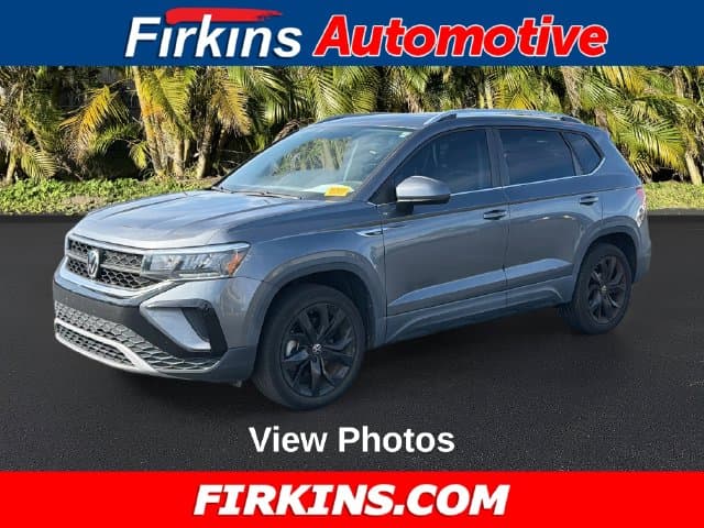 2022 Volkswagen Taos SE — photo 1 of 12