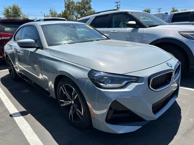 2024 BMW 2 Series 230i — photo 1 of 2