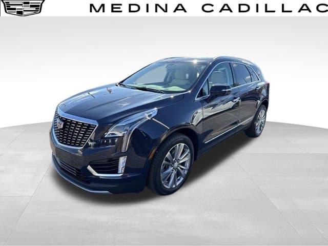2024 Cadillac XT5 Base — photo 1 of 32