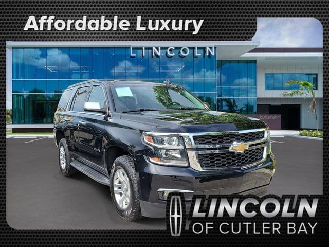 2019 Chevrolet Tahoe LT — photo 1 of 32