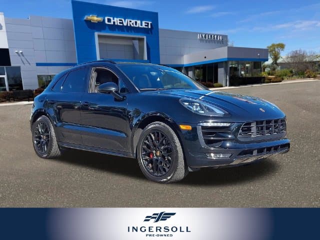 2018 Porsche Macan GTS — photo 1 of 32
