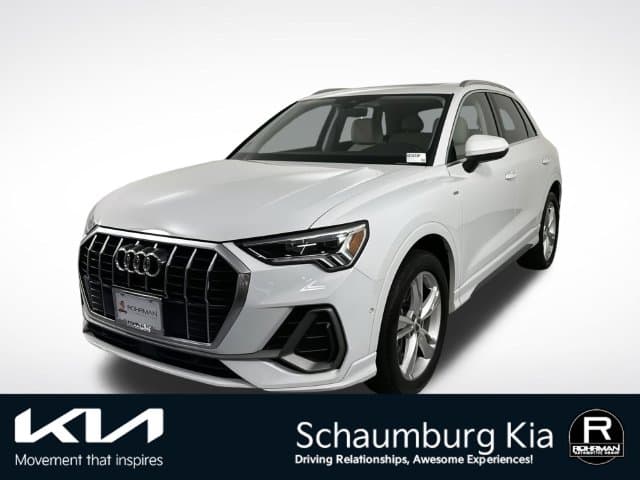 2020 Audi Q3 S line Prestige — photo 1 of 40