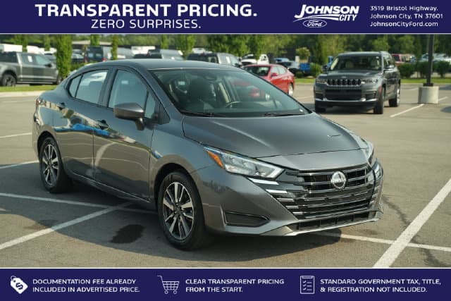 2025 Nissan Versa Base — photo 1 of 44
