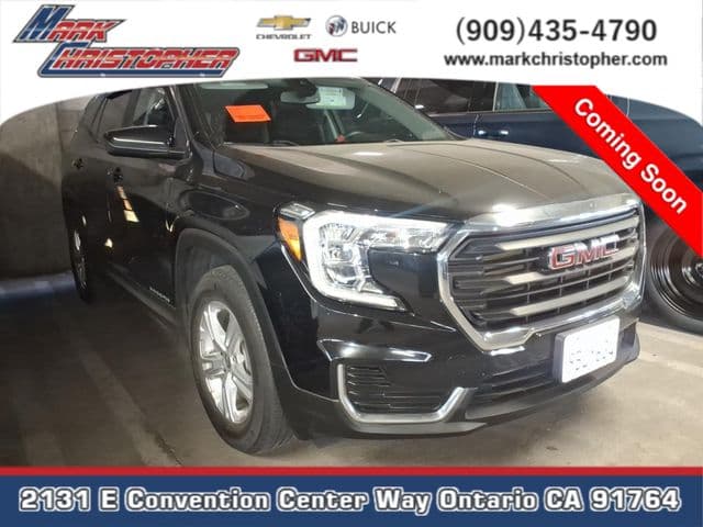 2022 GMC Terrain SLE — photo 1 of 5