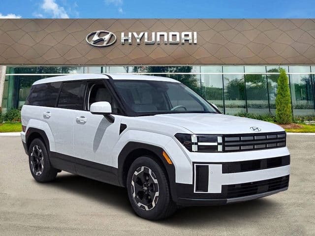 2027 Hyundai Santa Fe SE — photo 1 of 17