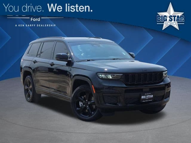 2022 Jeep Grand Cherokee L Altitude — photo 1 of 29