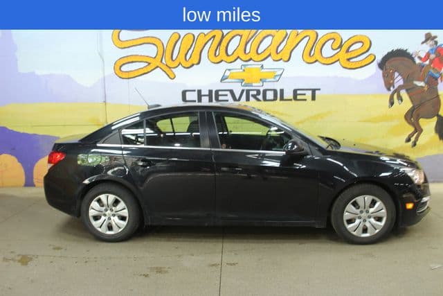 2016 Chevrolet Cruze Limited 1LT — photo 1 of 20