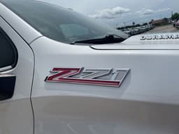 Extra Photo
