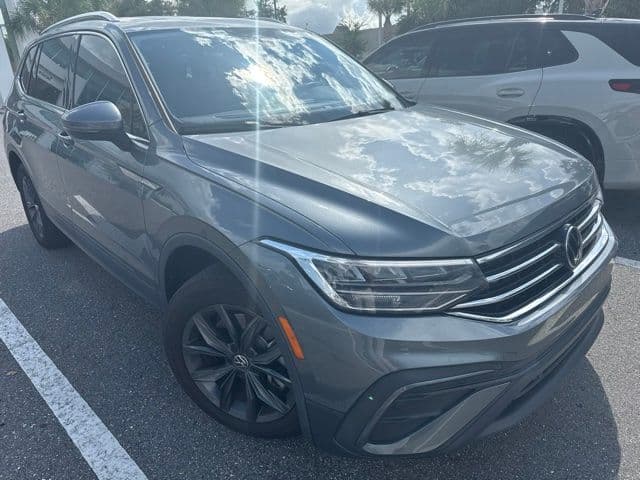 2023 Volkswagen Tiguan 2.0T SE — photo 1 of 24