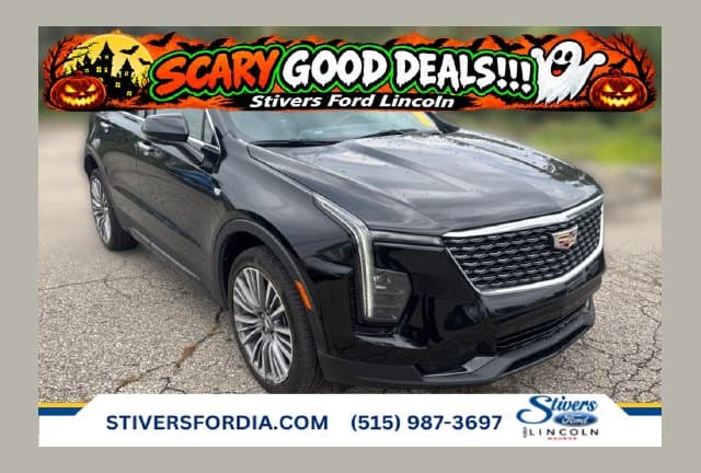 2024 Cadillac XT4 AWD Premium Luxury — photo 1 of 13