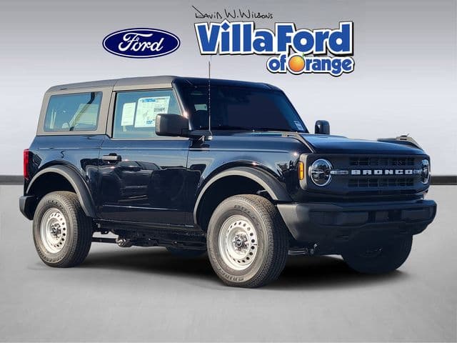 2026 Ford Bronco Base — photo 1 of 22