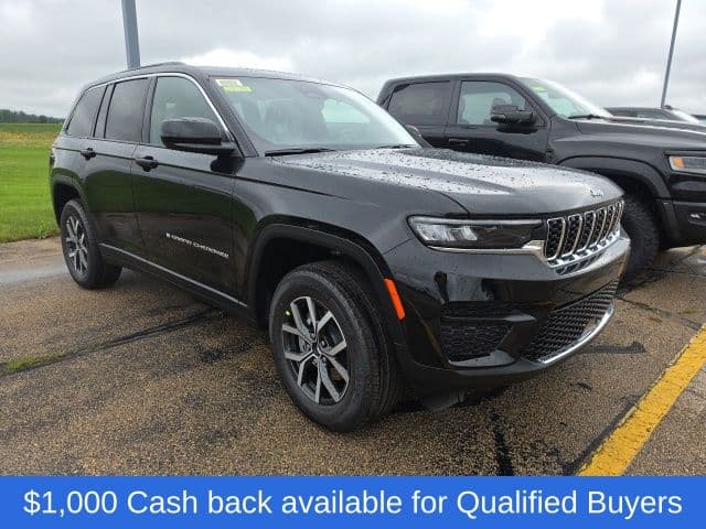 2027 Jeep Grand Cherokee Laredo X — photo 1 of 3