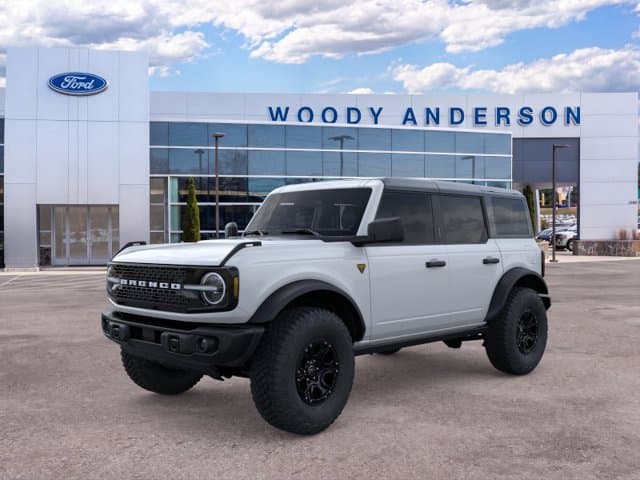 2026 Ford Bronco Badlands — photo 1 of 25