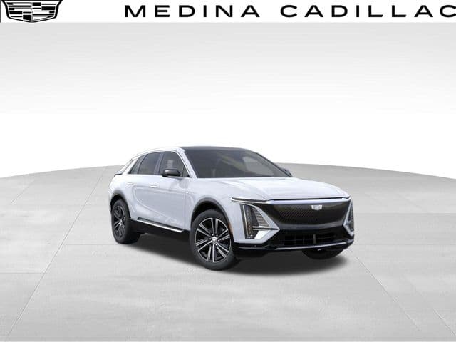 2027 Cadillac LYRIQ Luxury — photo 1 of 25