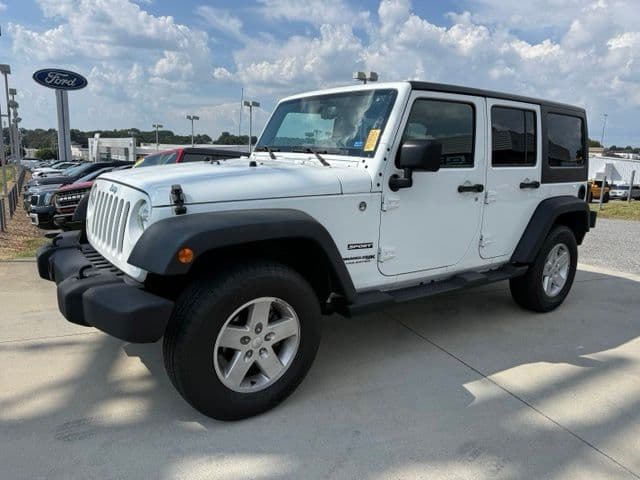 2018 Jeep Wrangler JK Sport — photo 1 of 18
