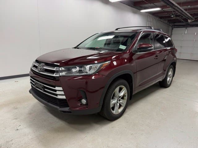 2018 Toyota Highlander Limited — photo 1 of 5