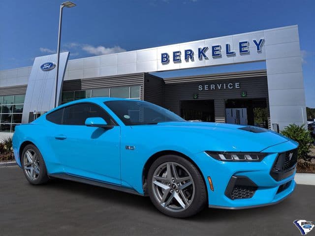 2024 Ford Mustang GT — photo 1 of 27