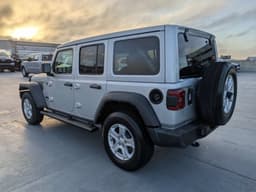 Extra Photo