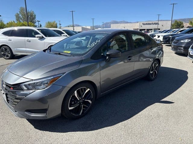 2024 Nissan Versa SR — photo 1 of 26
