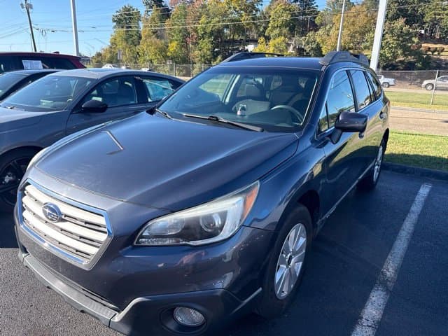 2017 Subaru Outback Premium — photo 1 of 6