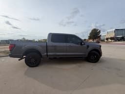 Extra Photo